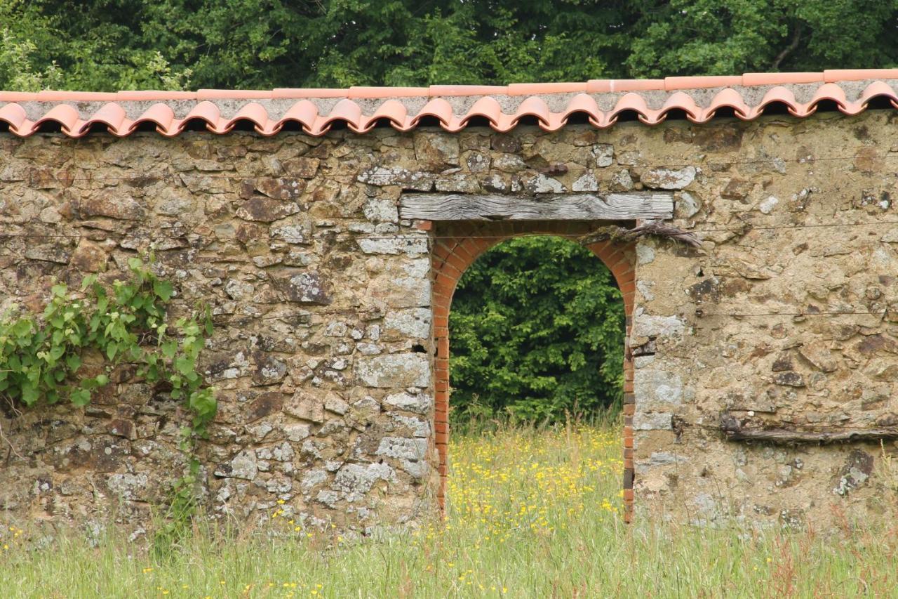فيلا Domaine Des Roches Blanches Le Pin  المظهر الخارجي الصورة