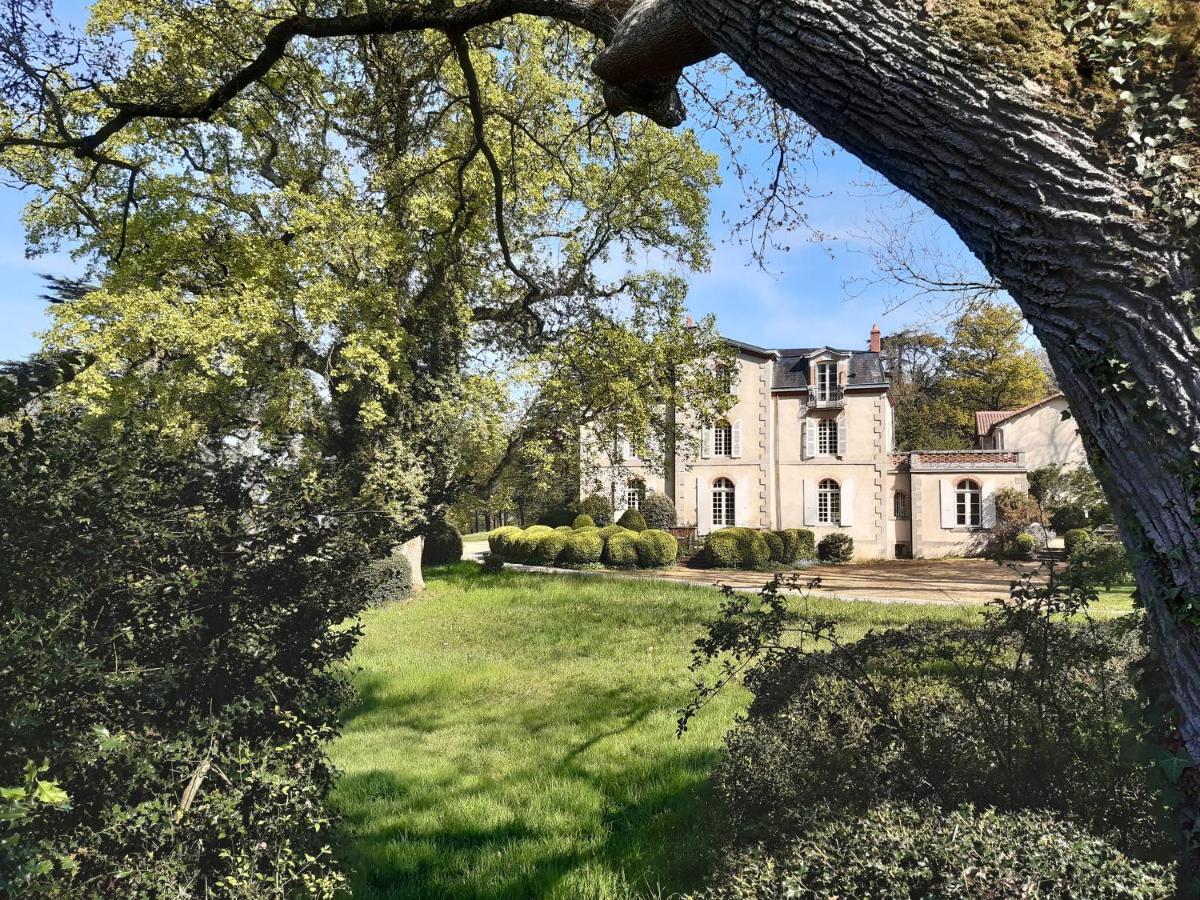 فيلا Domaine Des Roches Blanches Le Pin  المظهر الخارجي الصورة