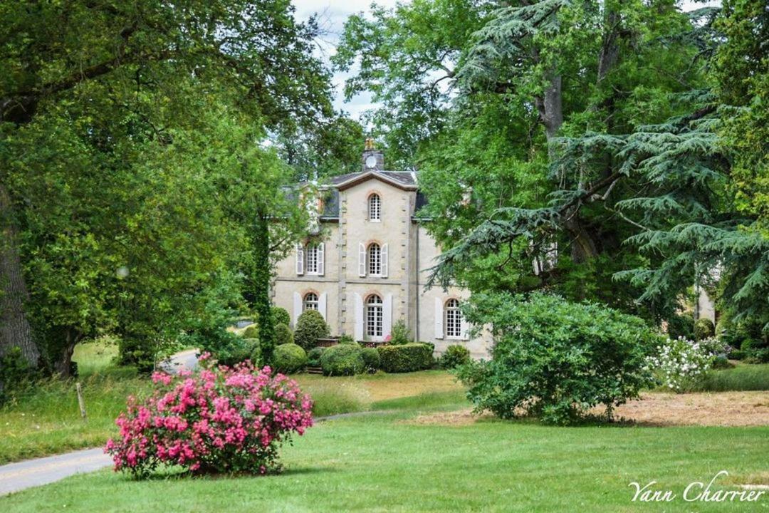 فيلا Domaine Des Roches Blanches Le Pin  المظهر الخارجي الصورة